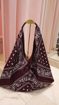 Sac cabas imprimé bandana bordeaux