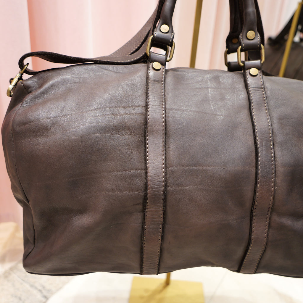 Sac de voyage en cuir vintage taupe