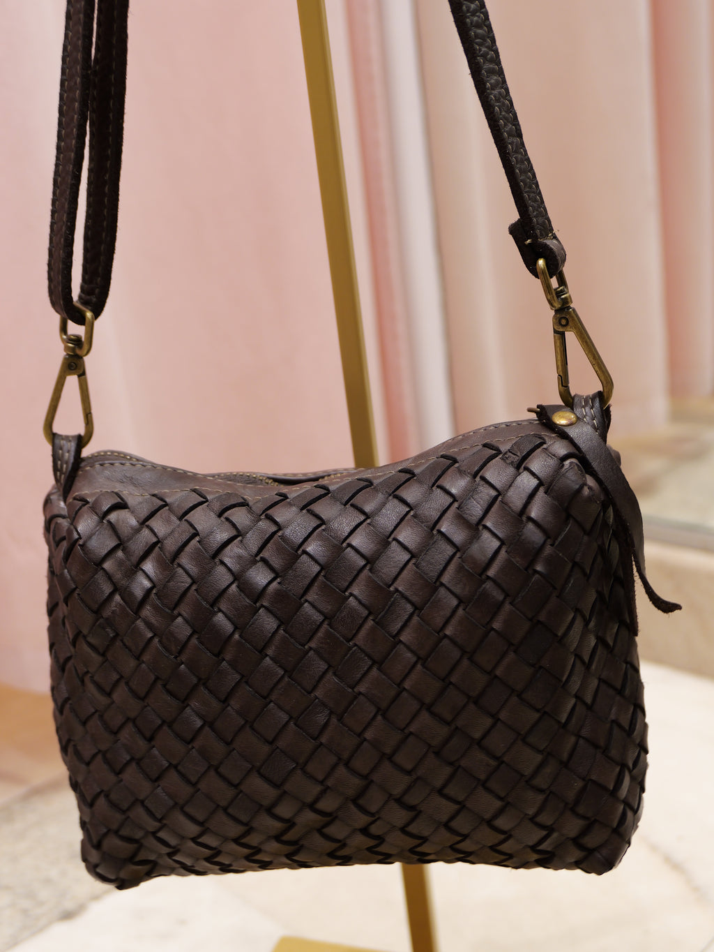Vintage chocolate braided leather crossbody bag