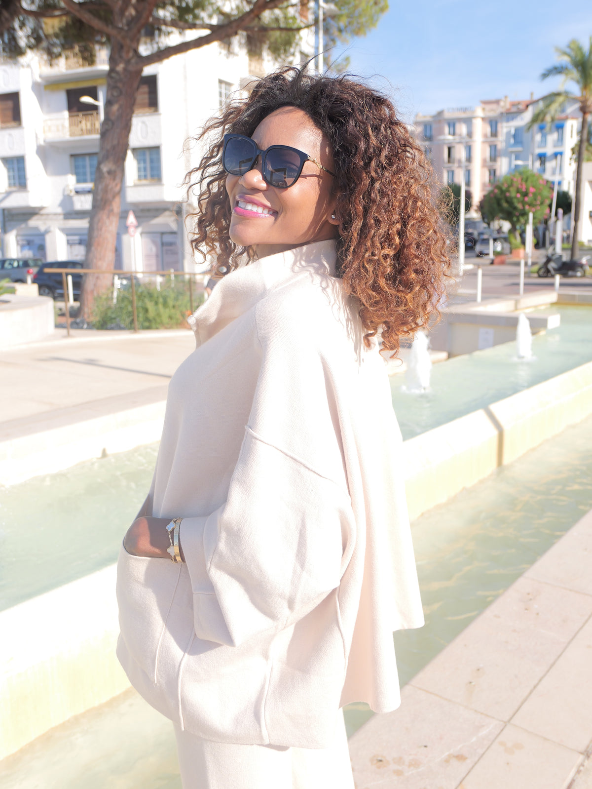 Chic and comfortable ecru set
