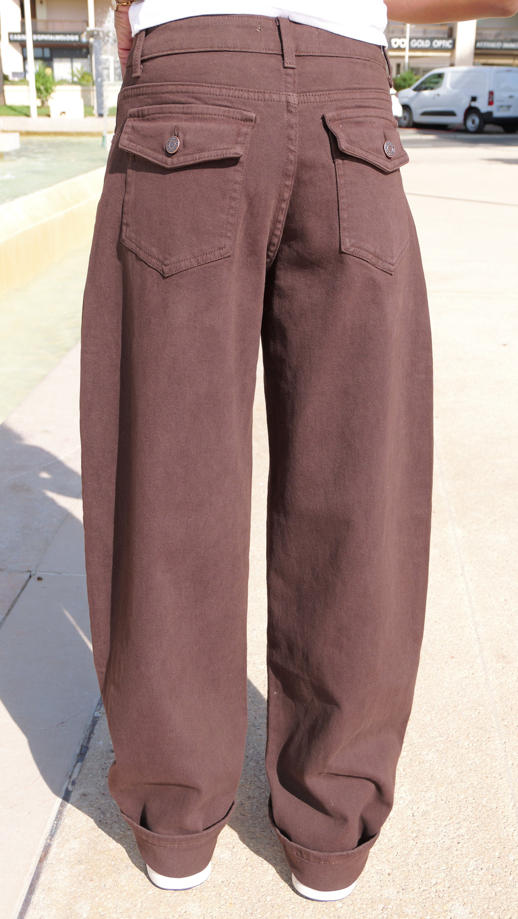 Pantalon Ballon Chocolat – Carla 🤎