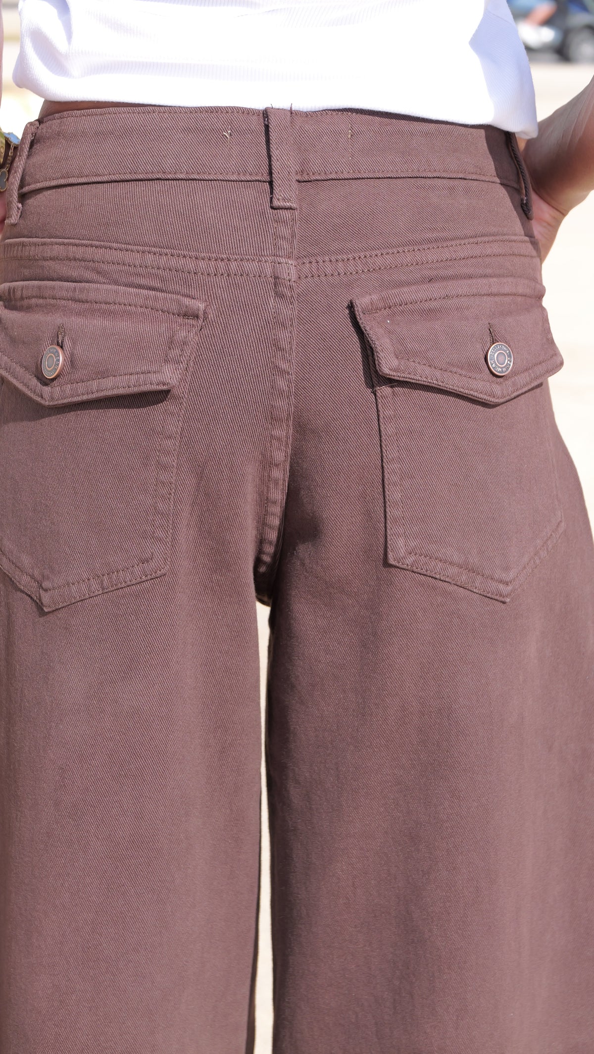 Pantalon Ballon Chocolat – Carla 🤎