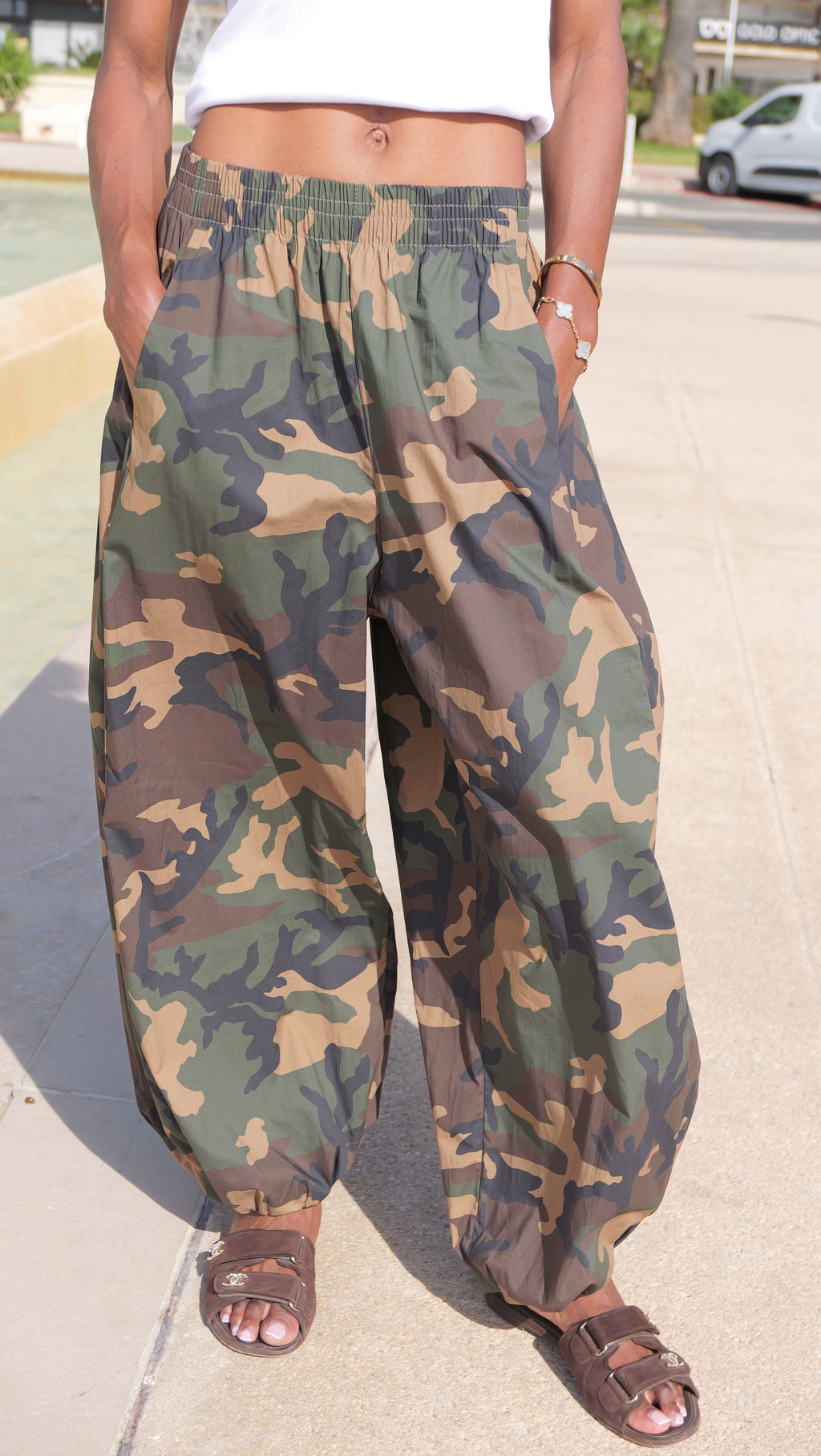 Camouflage Cargo Pants – Casual Chic