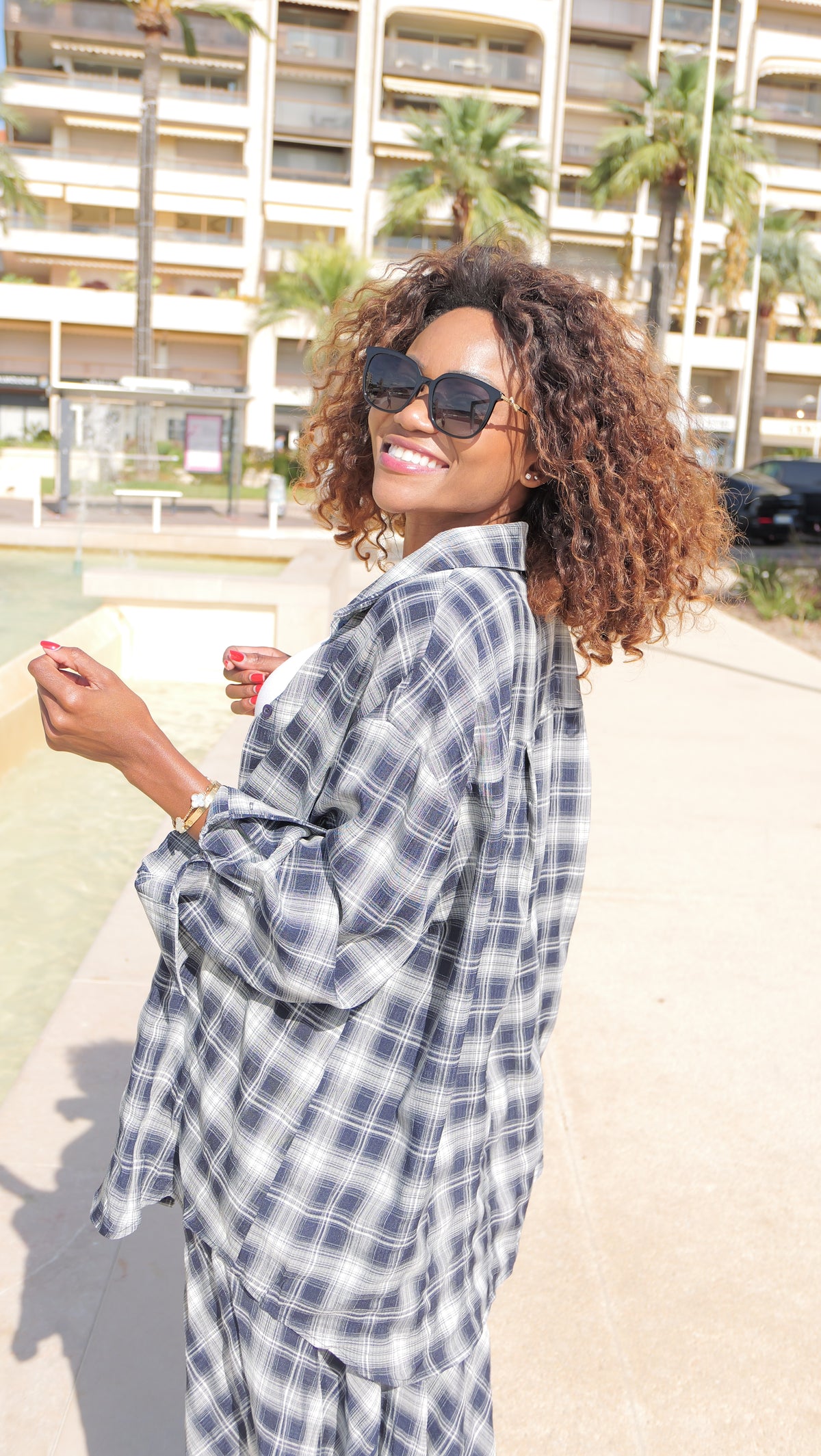 Oversized blue and white plaid shirt